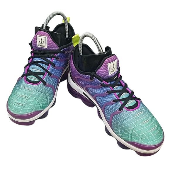 Nike Air vapormax plus hyper Violet ao4550-900 women's running shoe sz 7.5 - Picture 1 of 12